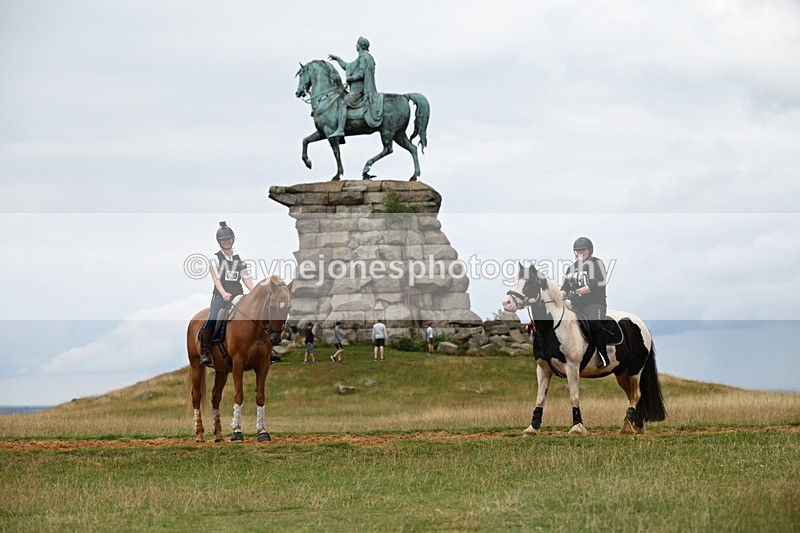 DSC_5869 - Time at Statue 12:17 to 12:44