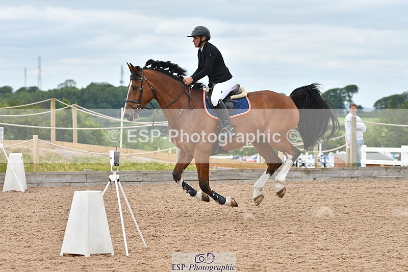 240609A-142711-06166 - Cls 19 Snr Foxhunter and 1.20m Open