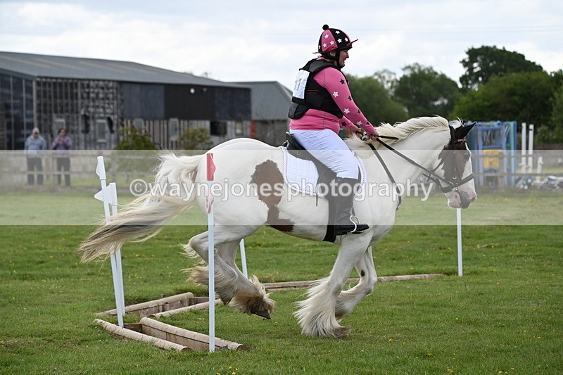 WJ6_2526 - Class 2 40cm