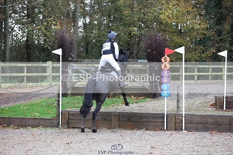 231118-134350-01977 - Cls 3 90cm