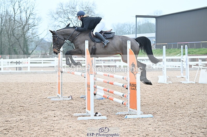 240113A-131432-02148 - Cls 12 Newcomers and 1.10m Open