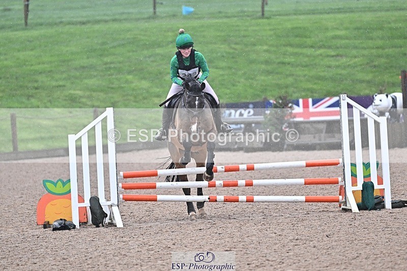 251122-095021-00028 - 70cm