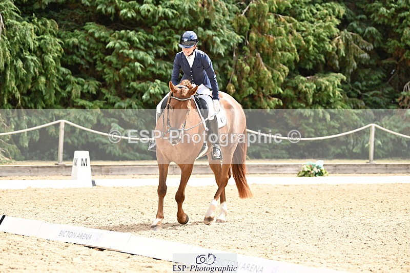 250808A-154545-01536 - 154-Lucy.StrakerVincenzi