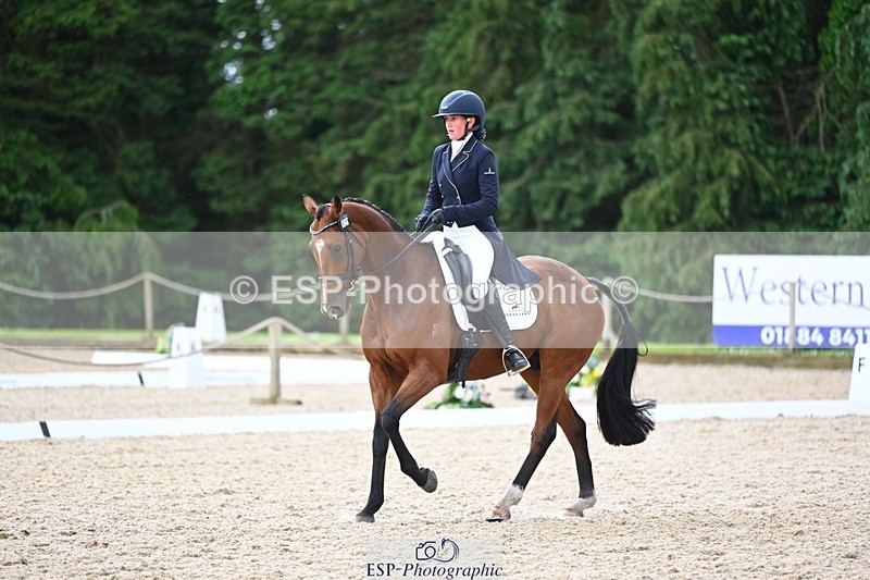 240524-140420-10136 - 527-SEATTLE_PARK-Sophia_Hill