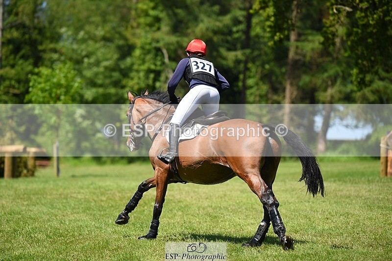 230527-142754-09798 - 327-ROMANTIC-Rosie_Fry-XC