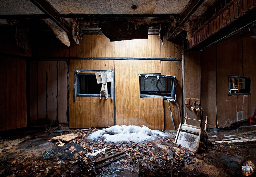  - The Abandoned Aquarium