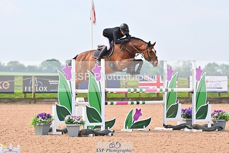 260509-110605-01816 - Cls 26a Snr Foxhunter
