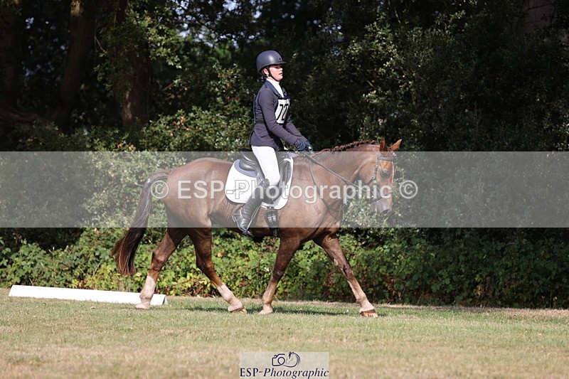 250823A-161707-33376 - PC80 Ride Off