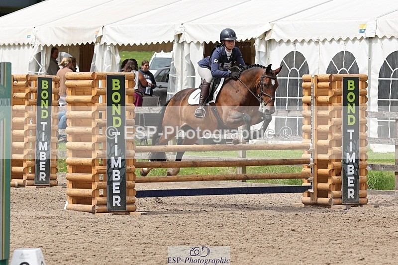 240803-133857-05652 - 225-Molly_Swain-SOCKS