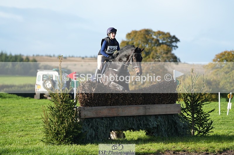 251024A-155914-14634 - C-254-Emily.Mainieri