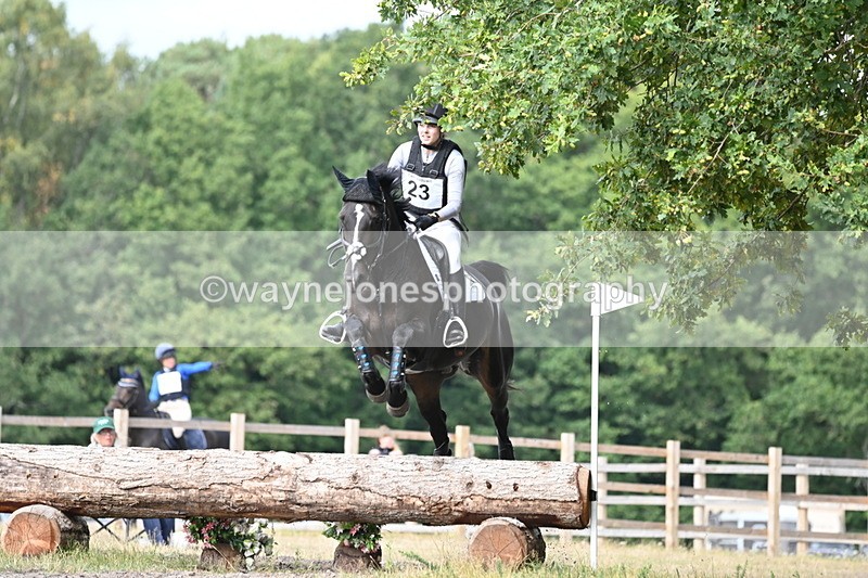 WJ6_0164 - XC Time 10:53 to 11:00