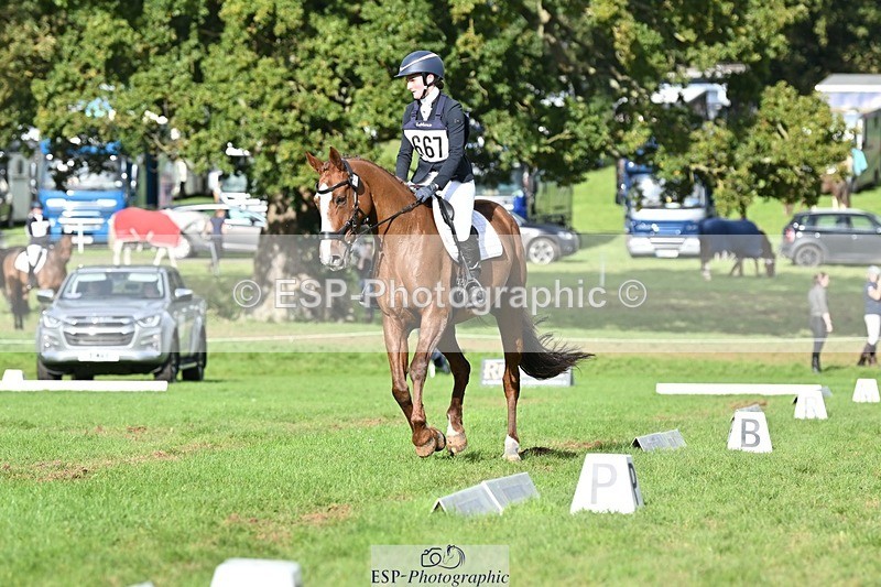 231020-144003-10950 - 667-BAILE.NA.CROISE-Emma.Pine-DR