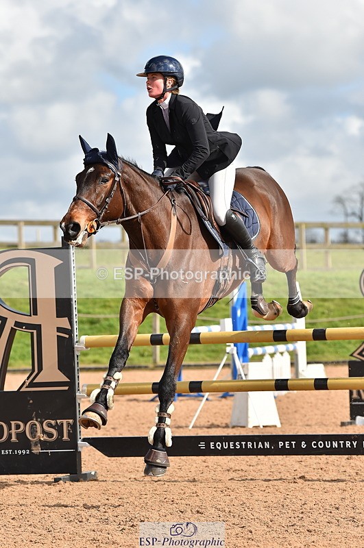 240306A-130120-01256 - Cls 3 1.05m Open