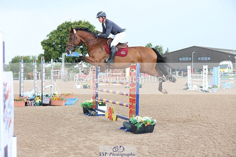 250911-123406-01498 - Cls 3 Snr Foxhunter
