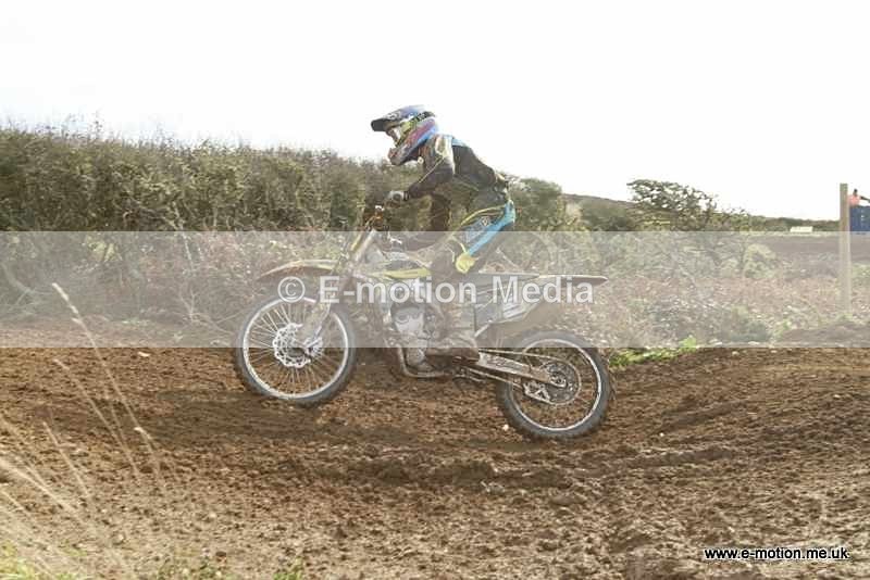 MX 291011 403 - Guernsey Championship 29/10/11