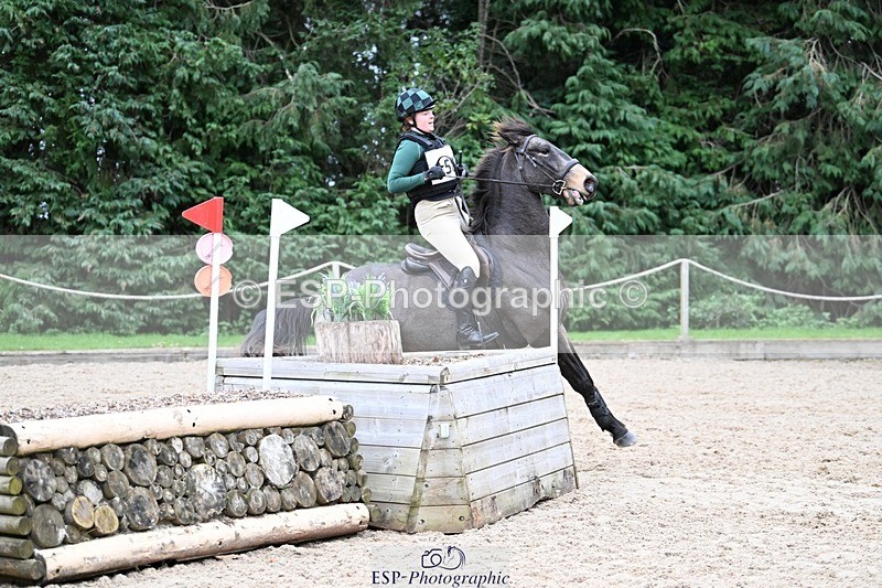 241116-134238-01680 - Cls 3 90-95cm