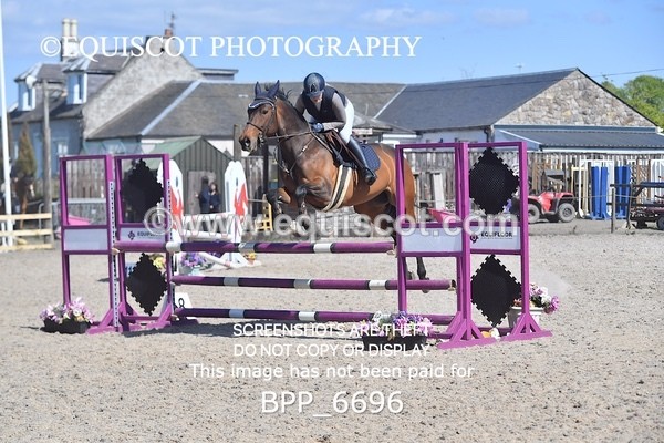 BPP_6696 - CLASS 38 MON 0.95m Amateur Championship Qualifier
