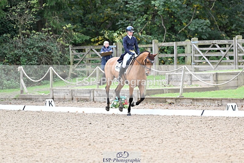 251022A-144300-00362 - B-105-Emily.Grace