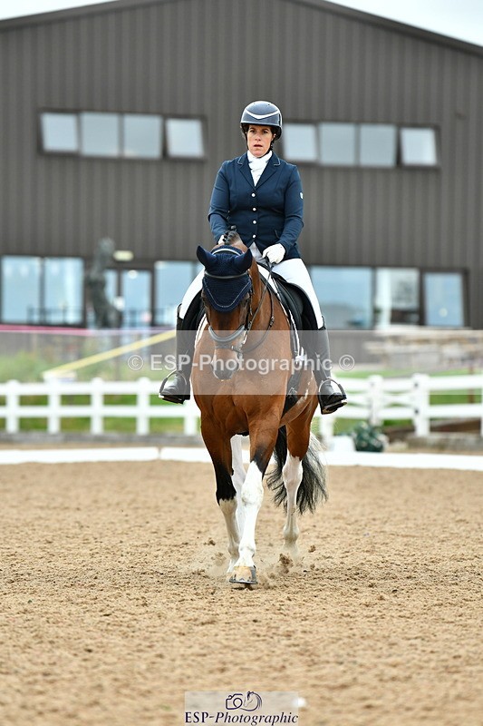 230630A-112935-01362 - Cls 5 Novice 37A