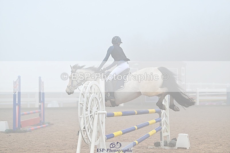 250208-121544-00498 - Cls 9 Pony Newcomers and 1m