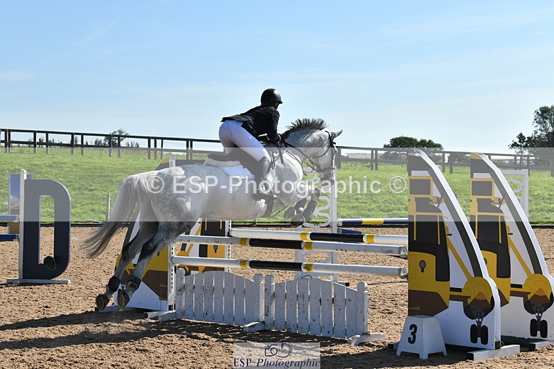 230903A-110429-03801 - Cls 13 1.05m Amateur Quali