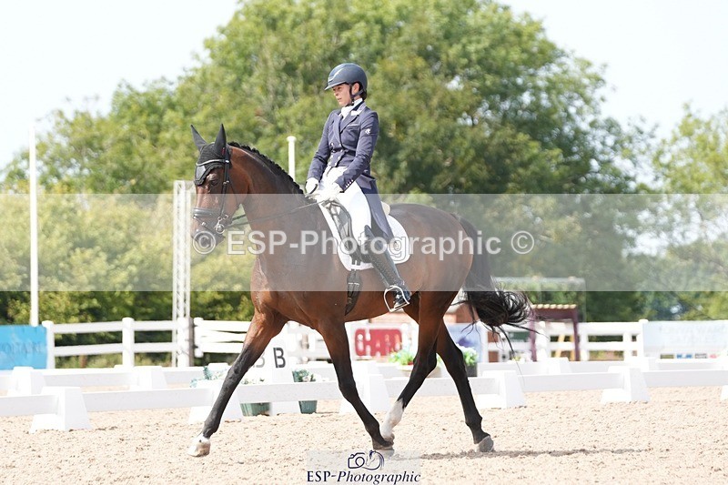 250815-145450-01887 - 023-Chloe.DawesDanibelle.Delicious