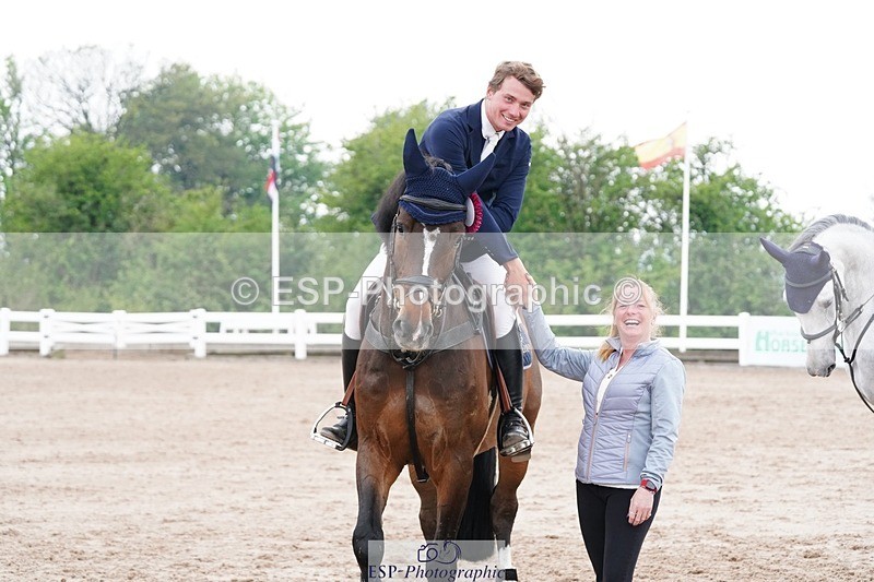 250426-142910-13300 - Cls 3 - 2 Star Small Tour