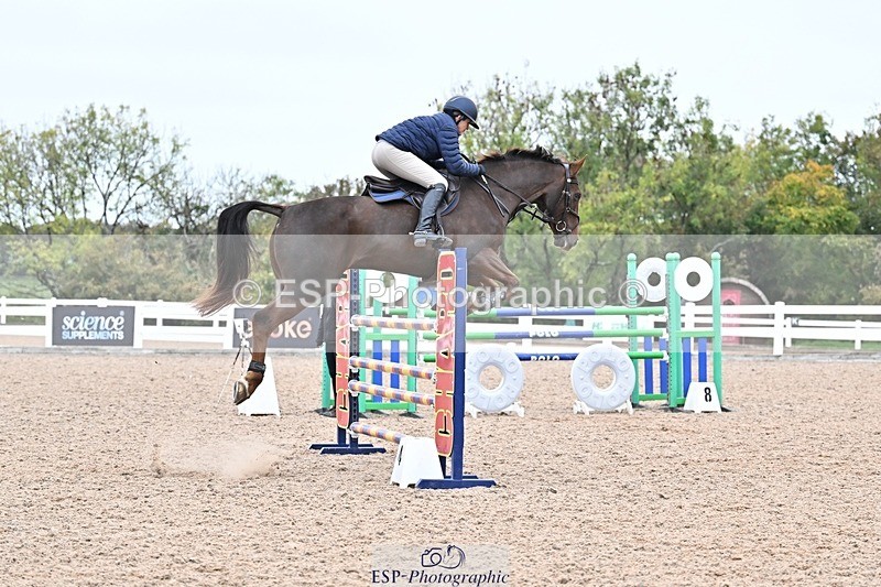 251015-151743-00872 - Cls 6 Foxhunter and 1.20m Open