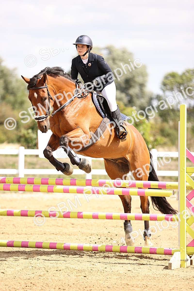 SBM_004107 - Class 3 -  Senior British Novice - 90m Open