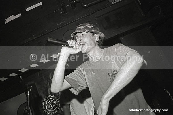 46 - Friends-&-Family @ the-roadhouse 02.10.04