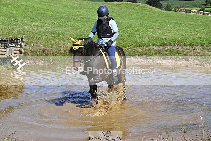 240728B-105816-00767 - Theo's Group XC