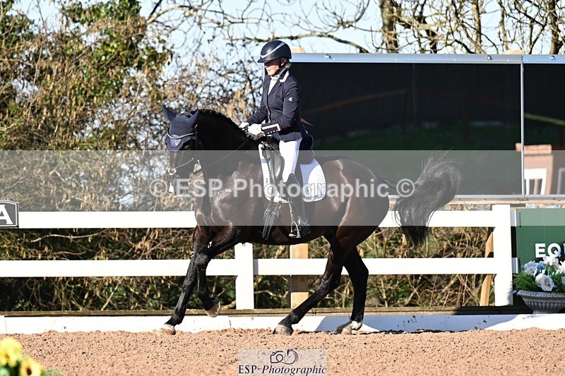 260214-103556-03433 - 115-Louise.Hutchinson