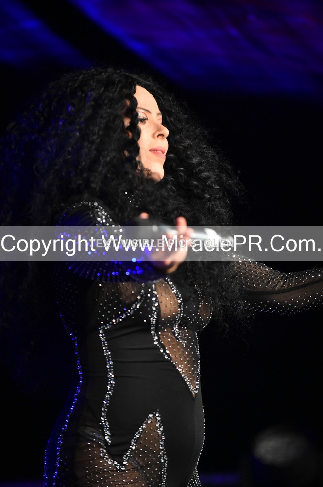 SH4_6536 - The Cher Experience