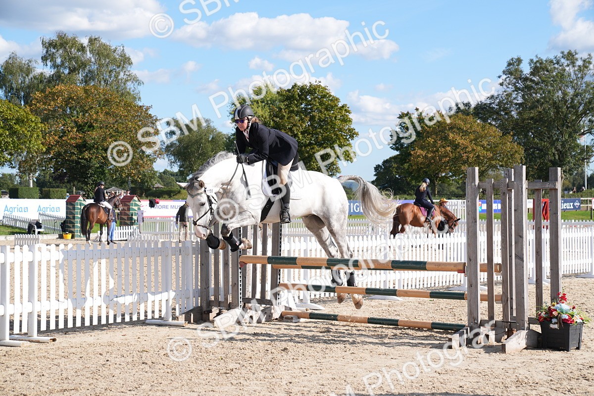 SBM_26090 - J61 - Clear Round 75cm & 85cm