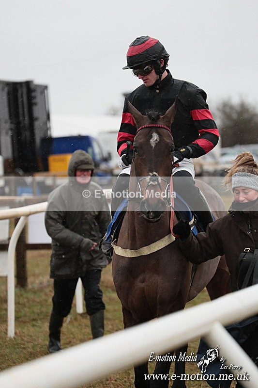 PtP 260125 11 - Cocklebarrow Point-to-Point racing with the Heythrop Hunt 26/01/25