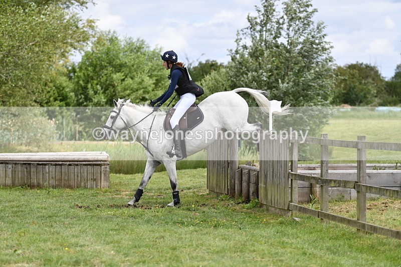 WJ5_3433 - Class 5 80cm Pairs