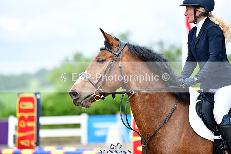 240524A-095116-02339 - Cls 21 British Novice and 90cm Open