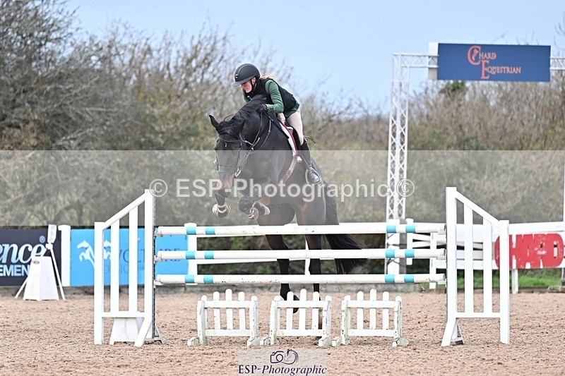 251126-134309-00618 - Cls 5 Foxhunter and 1.20m