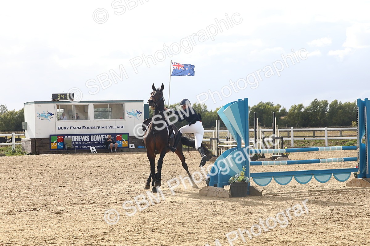 SBM_008053 - Class 12 - 90cm Champs