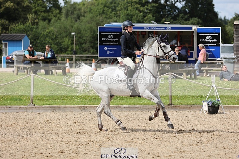 240711-155734-29197 - Cls 124 Foxhunter