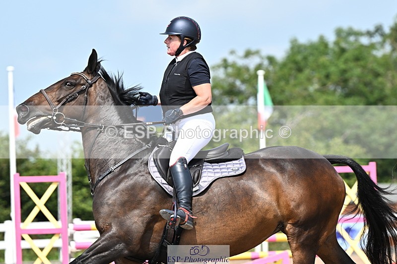 240801A-120244-00637 - Cls 10 1.05m Amateur Qualifier