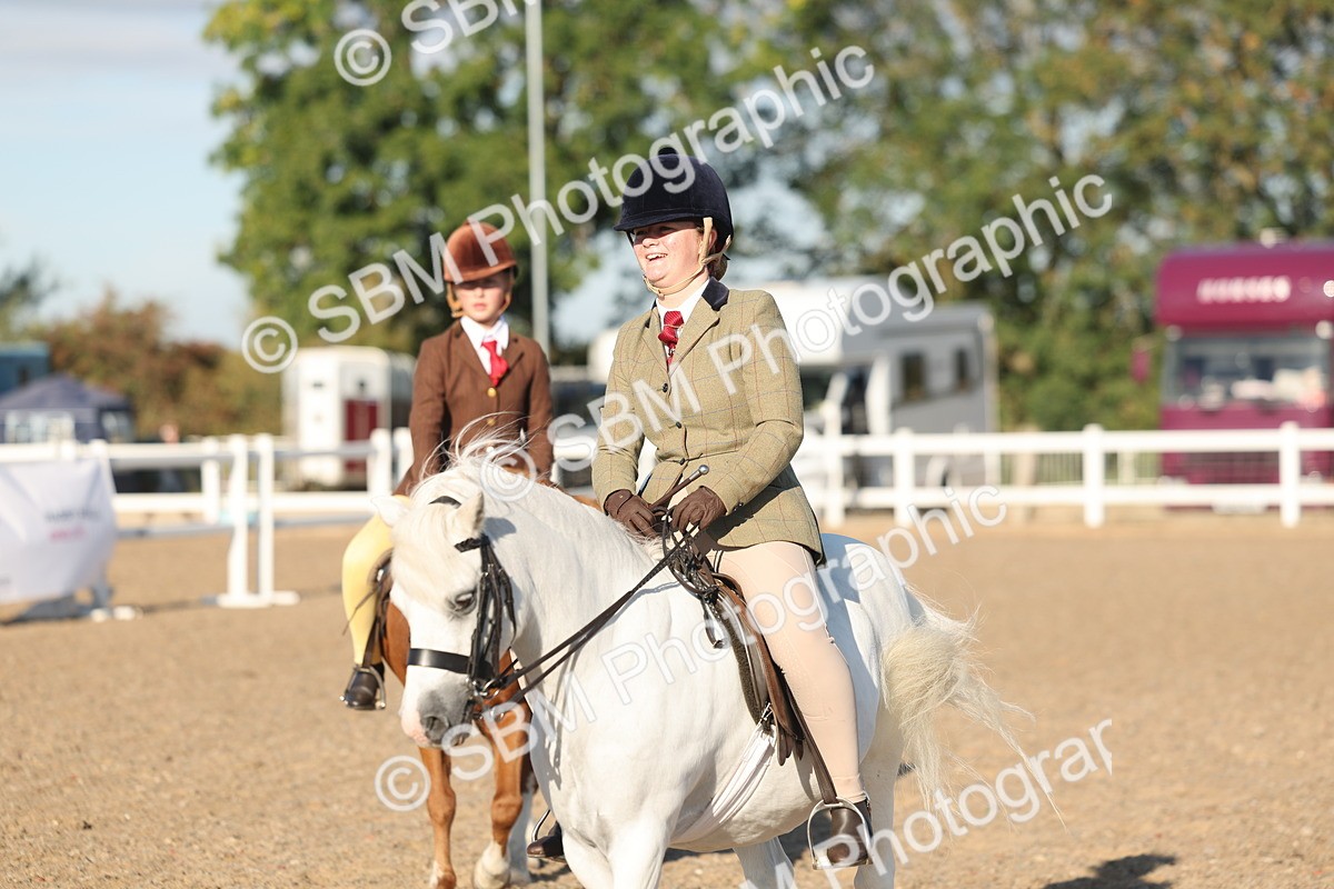 SBM_10921 - Class 301 - Ridden M&M Small Breeds
