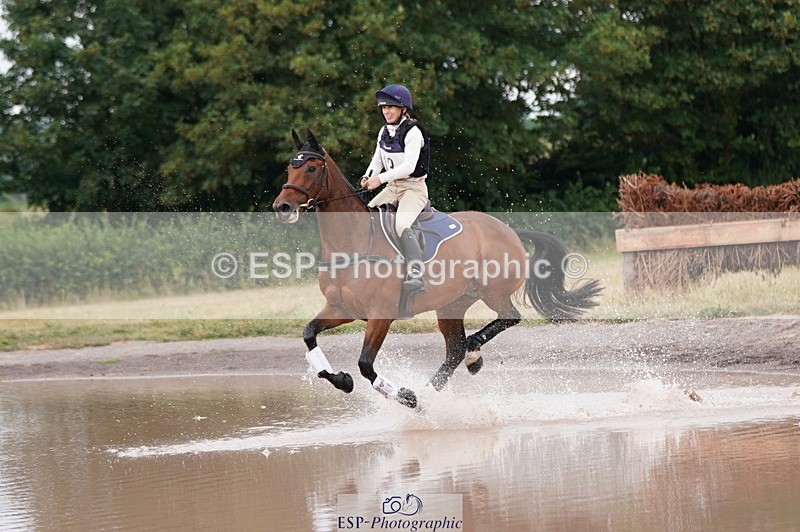 250802A-111234-02135 - A-013-Fiona.Jones-ABBY.VD.BERGHOEVE.Z