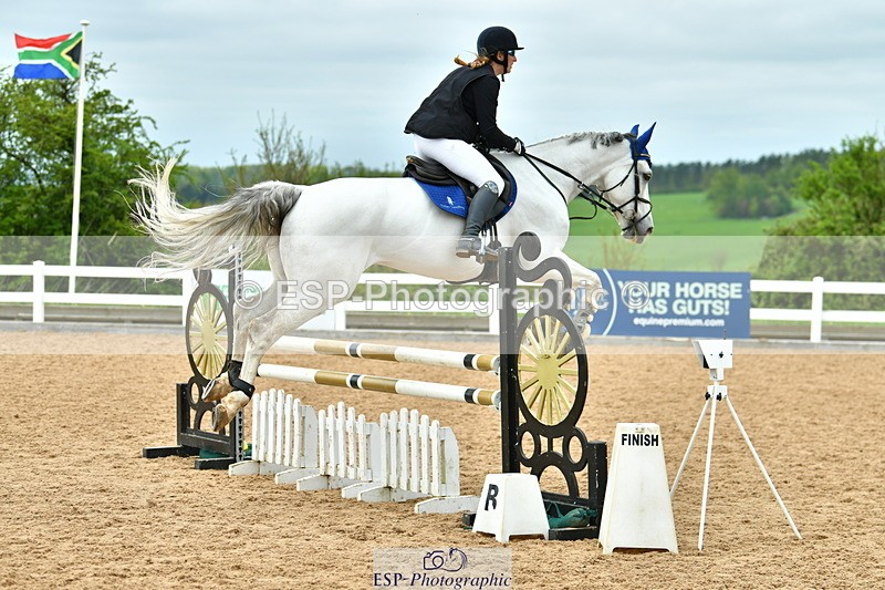 230507A-121647-07690 - Cls 42 95cm Amateur Quali