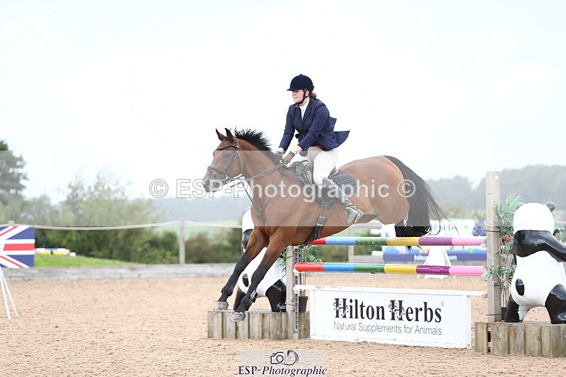 230812A-121156-08724 - Cls 32 Foxhunter