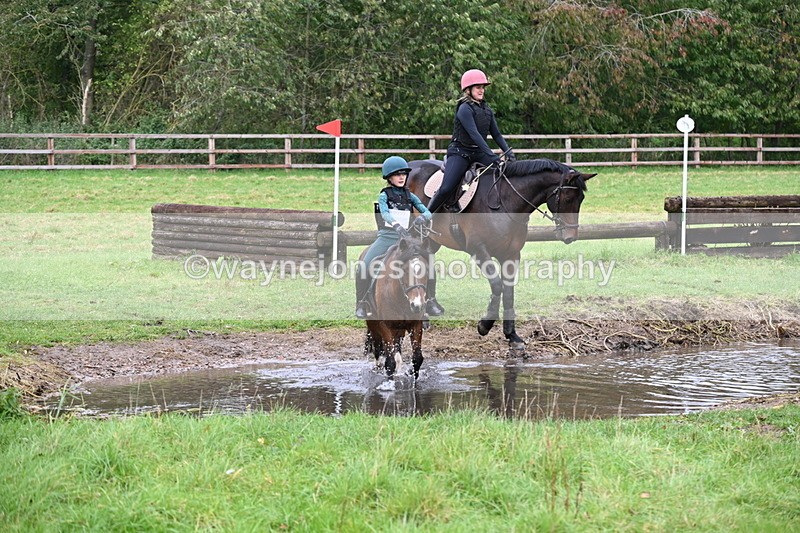 WJ6_3068 - Time at Photographer 11:01 to 11:20