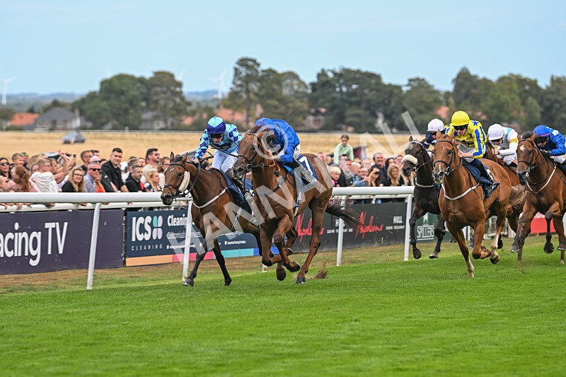 300825-Race 1-Spioradalta-0076 - Race 1