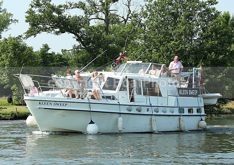 130705 KLEEN SWEEP WT7A0071 - HENLEY ROYAL REGATTA - Friday 5th July 2013