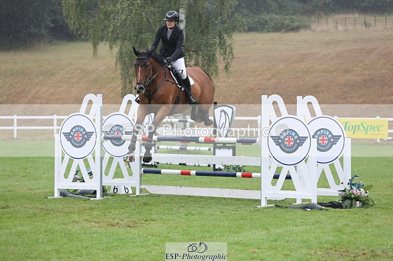 250830A-132148-06649 - Cls 16 Snr Newcomers and 1.10m Open