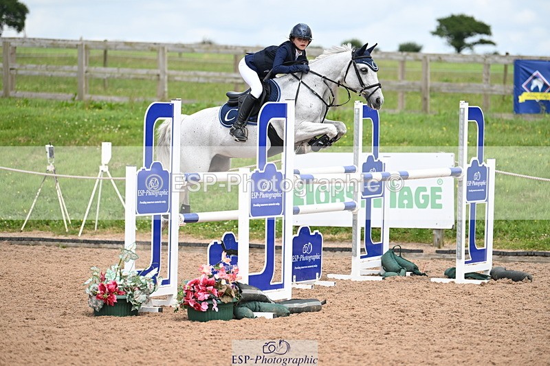 240630A-144315-14463 - Cls 25 HOYS 138cm Jump Off and Presentations